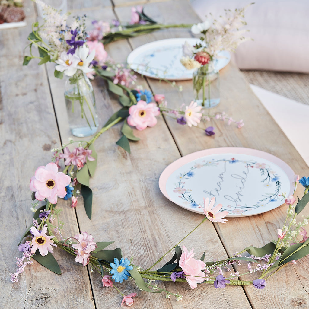 Meadow Garland